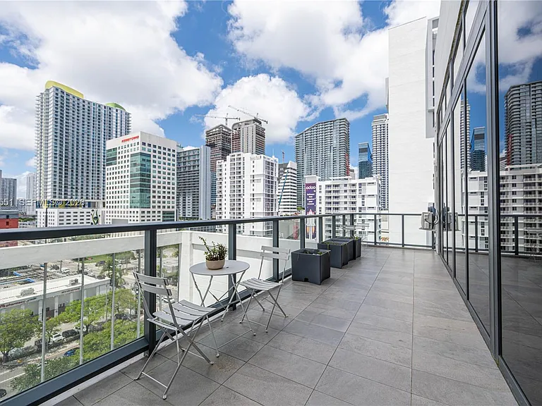 239 SW 9th St #2103 — Photo 46