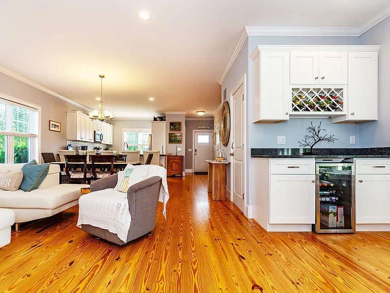 19 Eustis Ave — Photo 21