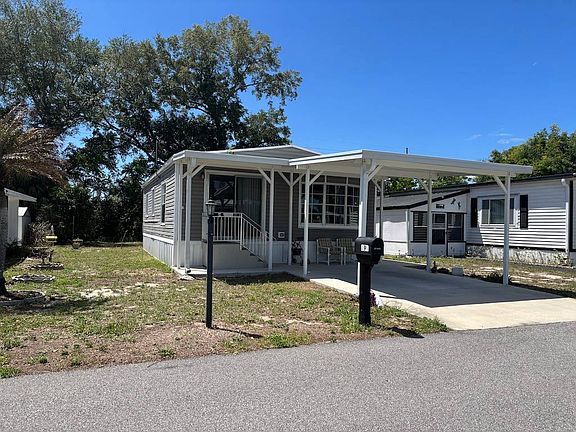 3rd image of 191 Fountain Way