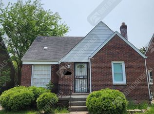 15826 Manning St, Detroit, MI 48205