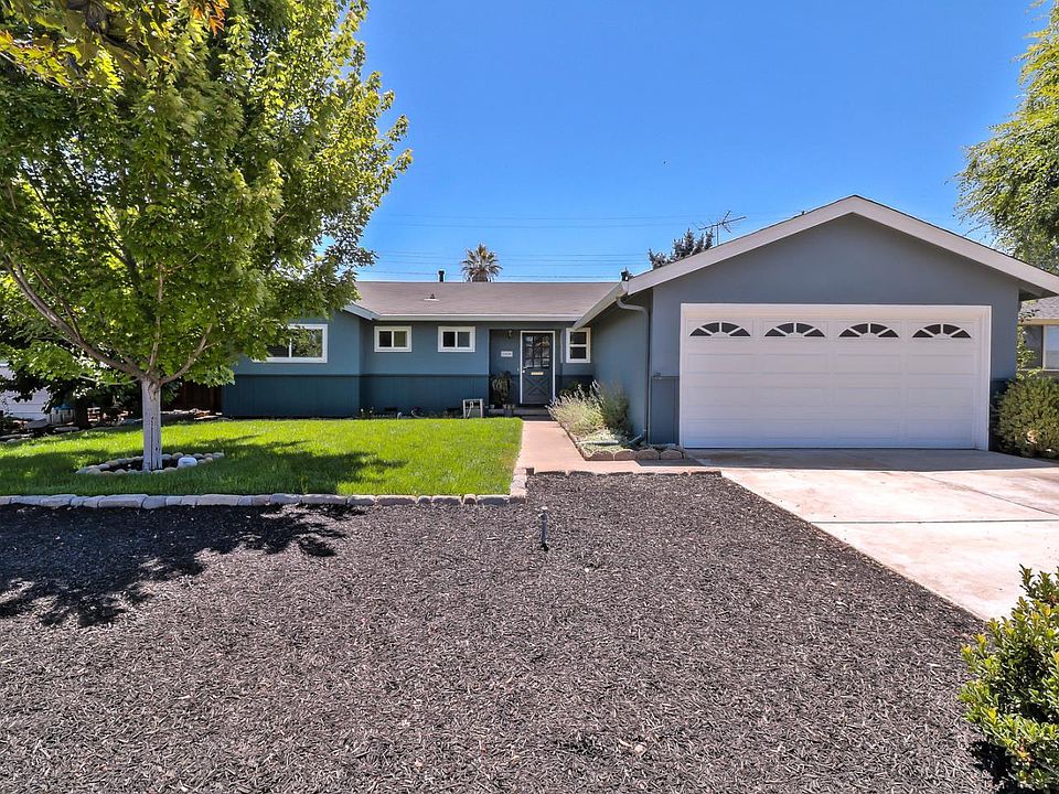 1st image of 1436 Hauck Dr