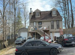 1833 Todd Dr, Johnson City, TN 37604