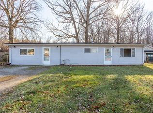 35159 Elm Rd, Grafton, OH 44044