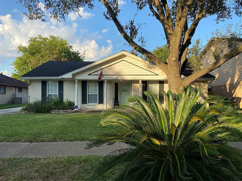 1st image of 11923 Kirkbriar Dr