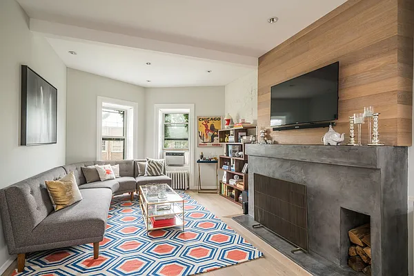 Sold by Compass | media 19