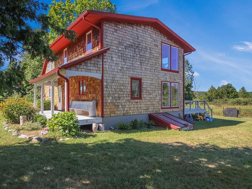 6168 River Rd, Benzonia, MI 49616 Zillow