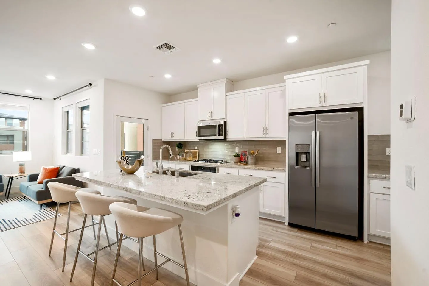 5720 Greige Cir, Unit G Dublin — Photo 4