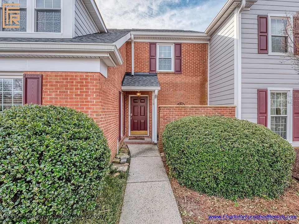 9250 N Vicksburg Park Court — Photo 4