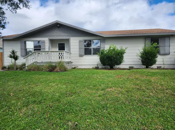 1507 SW Silver Lane, Port St Lucie, FL 34953