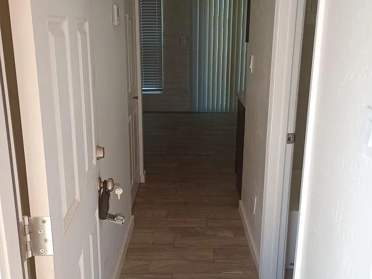13961 S Berwick Rd #4 — Photo 3