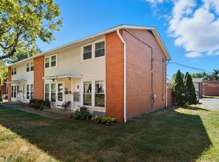 5549 Rockwood Ct #R-48, Columbus, OH 43229