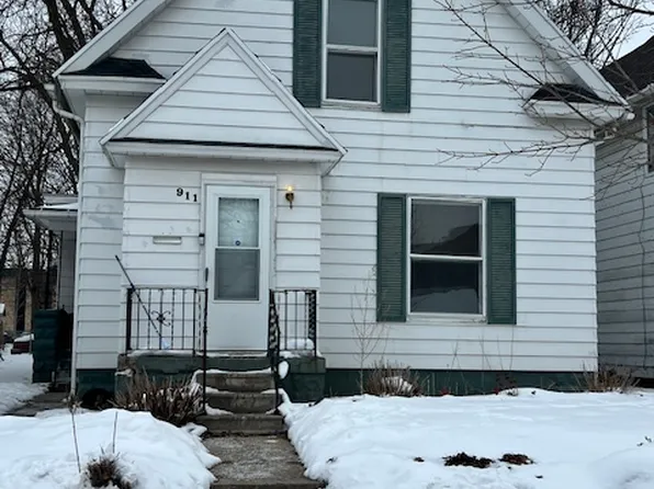 911 E Washington St, South Bend, IN 46617