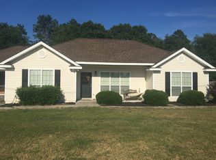 4043 Meadow Cir, Blackshear, GA 31516
