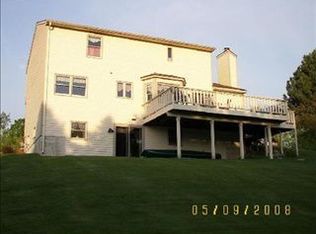 7416 Old Erie View Dr, Fayetteville, NY 13066
