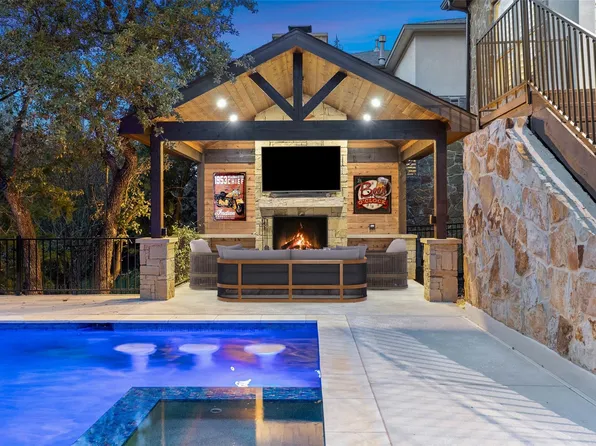 302 Duffy Ln, Austin, TX 78738