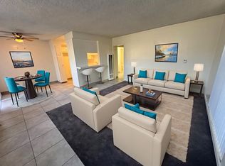 12425 S Paramount Blvd #5, Downey, CA 90242