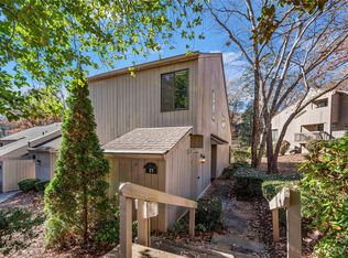 31 Old Post Rd, Lake Wylie, SC 29710