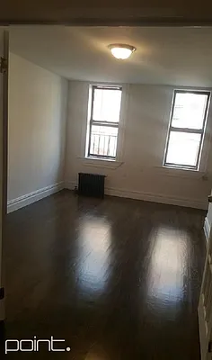 Rented by Point NYC | media 18