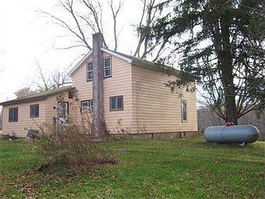 2nd image of 2779 E Water St