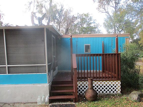2nd image of 140 Cancun Ln