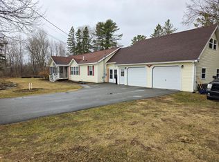 102 Church Rd, Bangor, ME 04401
