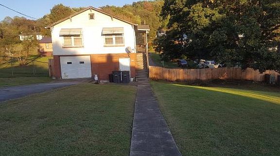 2nd image of 1725 Madison St #1721