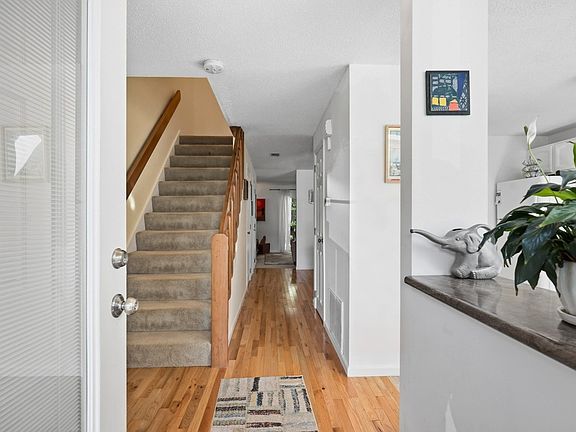 4th image of 411 Maple Brook Rd #411