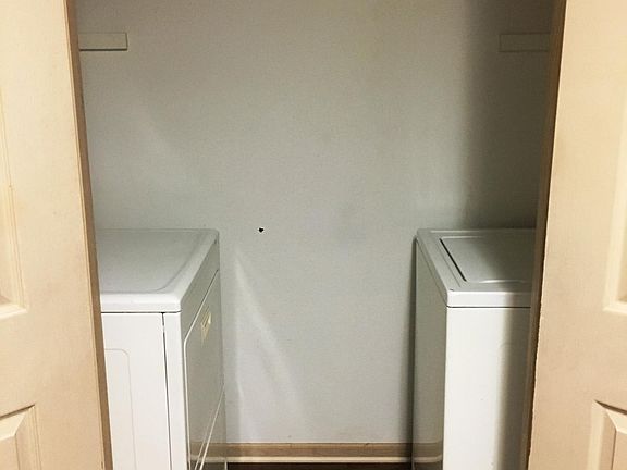 Washer & Dryer/ Utility Closet