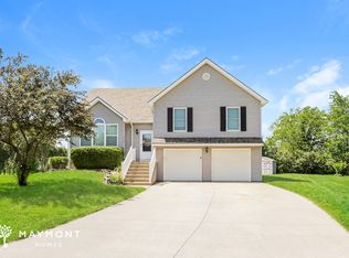 13060 NW Oakview Dr, Platte City, MO 64079