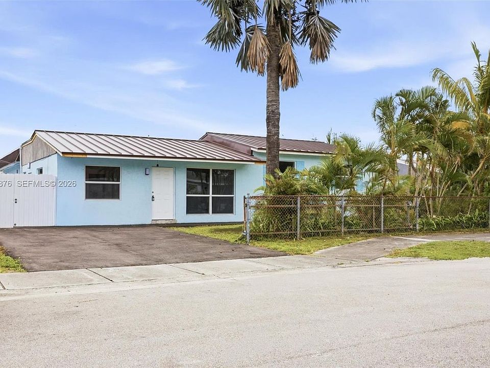 1st image of 2280 SW 43rd Ave #2