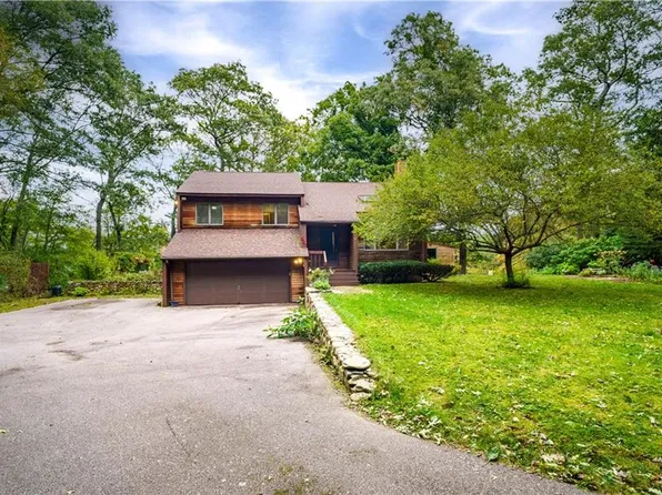 327 North Rd, South Kingstown, RI 02879