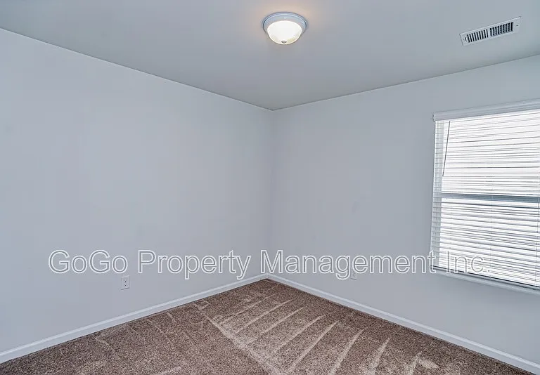 649 Millsgate Cir — Photo 15