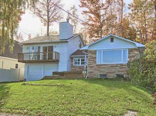 6361 Crystal Ave, Beulah, MI 49617