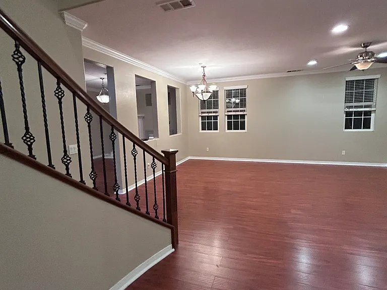 10420 Paradisio Pl — Photo 3