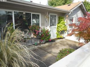 5514 E St, Springfield, OR 97478