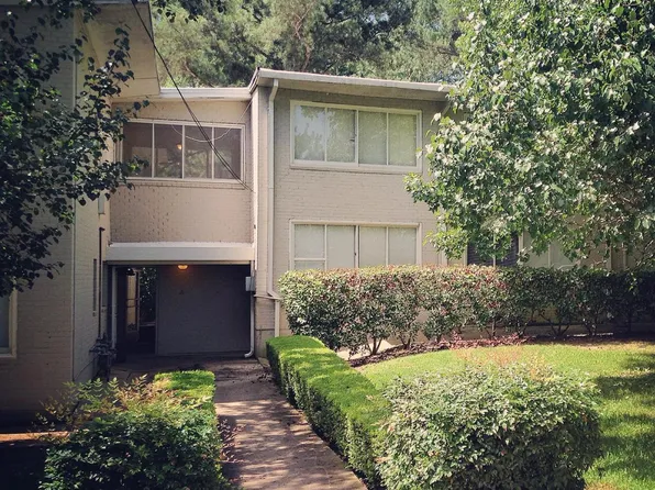 1043 Carlisle St, Jackson, MS 39202