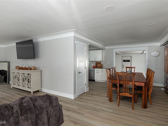 5th image of 6597 Kingswood Dr