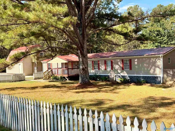 266 Newton Rd, Hartselle, AL 35640