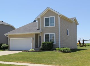 404 SW Beechwood Dr, Grimes, IA 50111