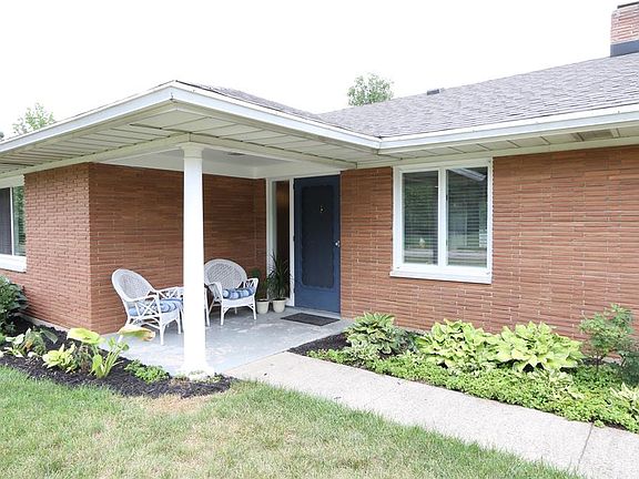 2nd image of 5730 Barnsley Pl