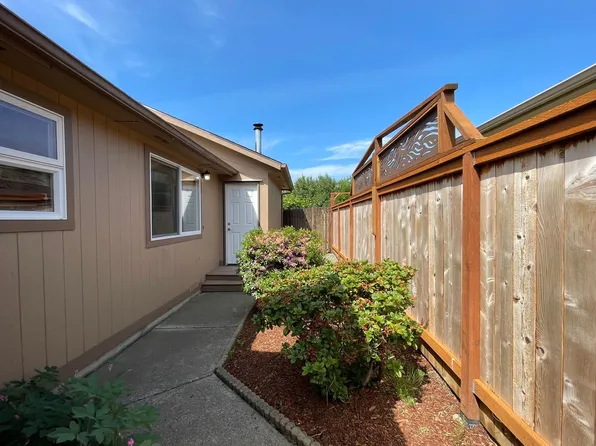 2725 Saint Clair St, Bellingham, WA 98226