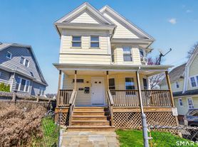 380 Gurdon St, Bridgeport, CT