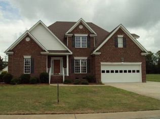 1005 Spring Forest Dr, Rocky Mount, NC 27803