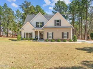 105 Fawnwood Dr, West End, NC 27376
