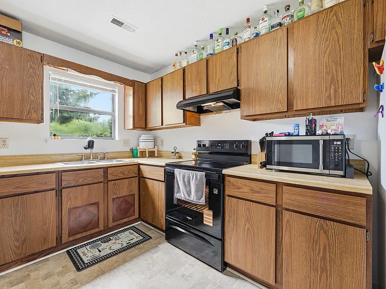 230 Yaupon Dr — Photo 17