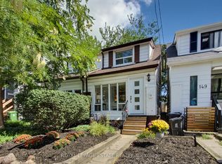 151 Drayton Ave, Toronto, ON M4C 3M1