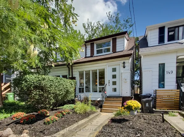 151 Drayton Ave, Toronto, ON M4C 3M1