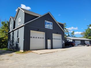 5631 Upper Big Chute Rd, Severn, ON L0K1E0