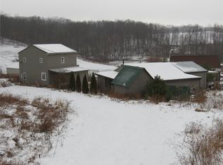 3137 Mayham Rd NE, Carrollton, OH 44615