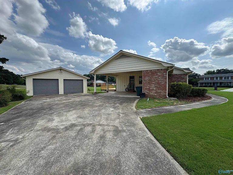 816 Mira Vista Dr SE — Photo 5